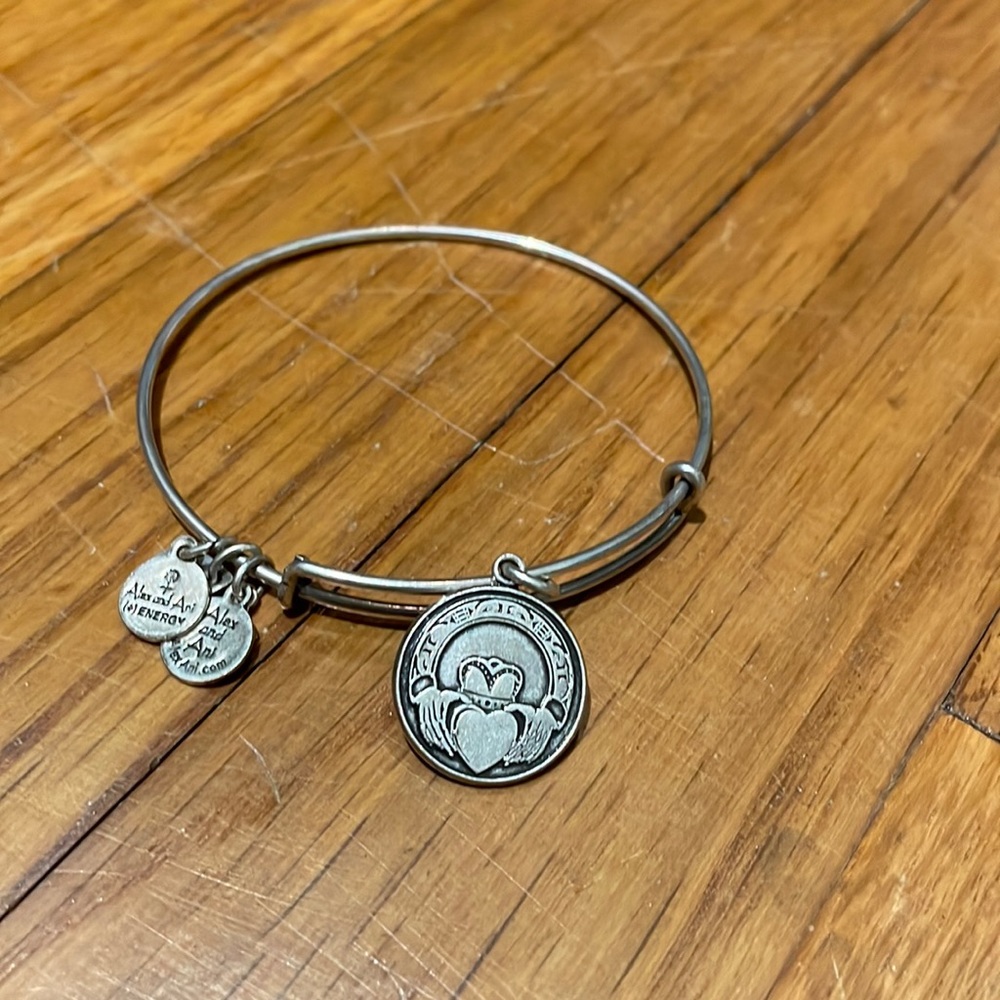 Alex and Ani Claddagh
